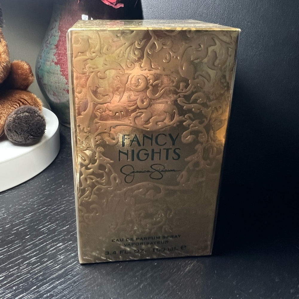 Fancy Nights Eau de Parfum 100ml by Jessica Simpson - Picture 2 of 5